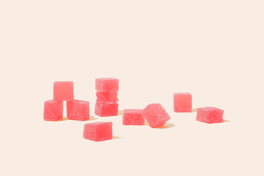 strawberry microdosed thc gummy cubes